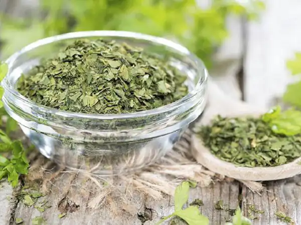 تعبیر خواب سبزی خشک شده برای زن متاهل و باردار و دختر مجرد از روانشناسی