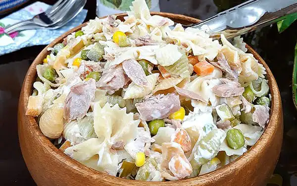 انواع سالاد برای مهمانی + تهیه انواع سالاد برای مهمانی خوش رنگ و خوشمزه رستورانی