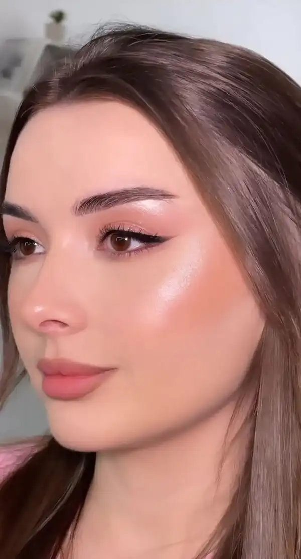مدل آرایش صورت ساده + کیوت و خاص ترین آرایش صورت ساده لایت دخترانه 