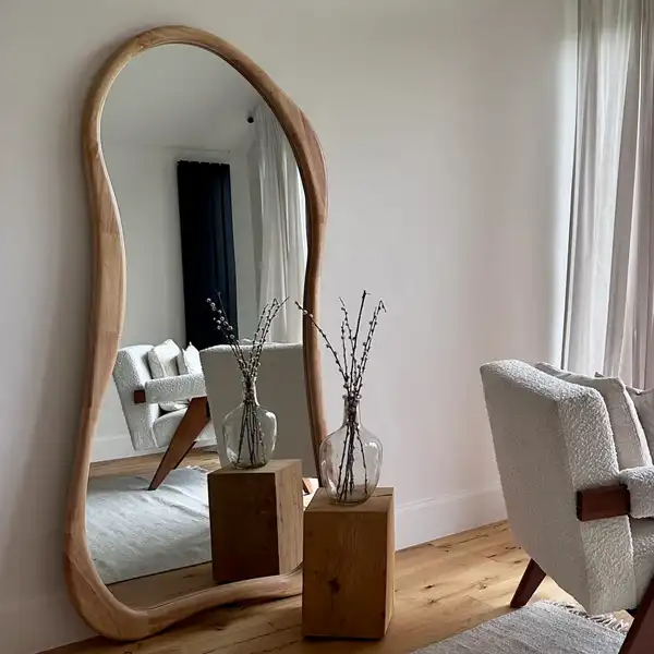 مدل آینه ایستاده چوبی + زیباترین طرح های آینه ایستاده چوبی مینیمال برای اتاق و پذیرایی