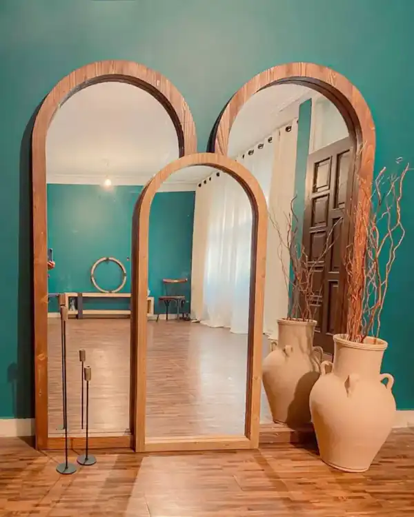 مدل آینه ایستاده چوبی + زیباترین طرح های آینه ایستاده چوبی مینیمال برای اتاق و پذیرایی