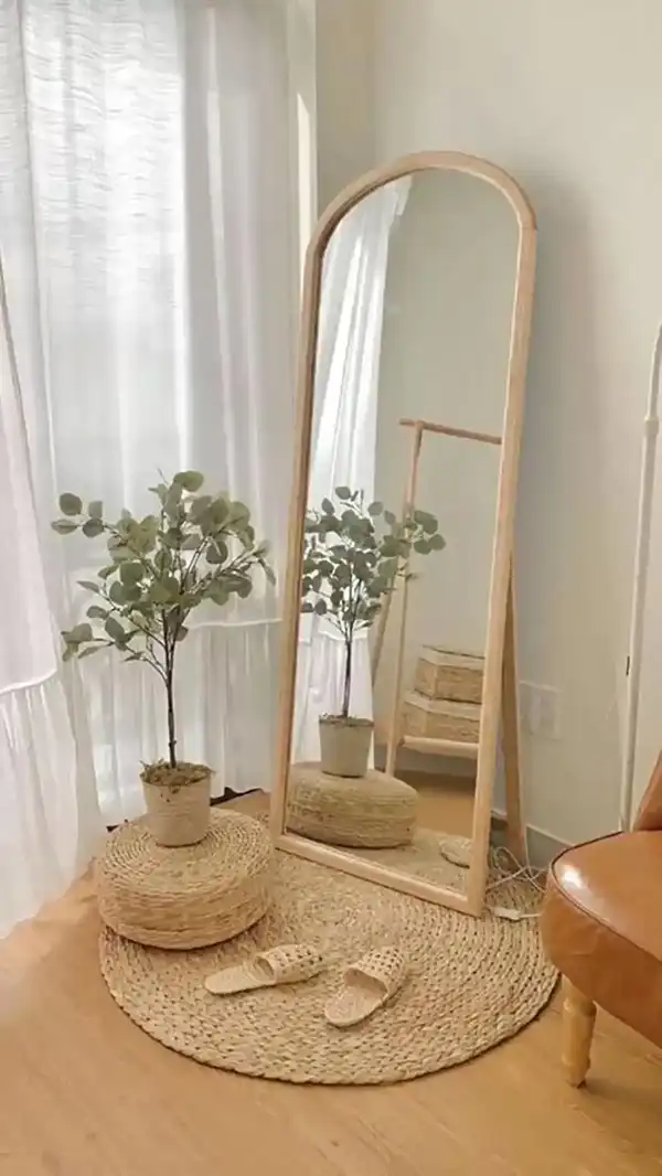 مدل آینه ایستاده چوبی + زیباترین طرح های آینه ایستاده چوبی مینیمال برای اتاق و پذیرایی