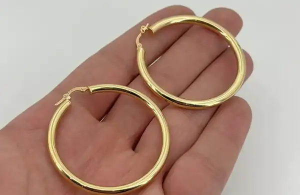 مدل گوشواره استیل رنگ ثابت + طرح های فوق العاده لاکچری و جذاب گوشواره استیل رنگ ثابت