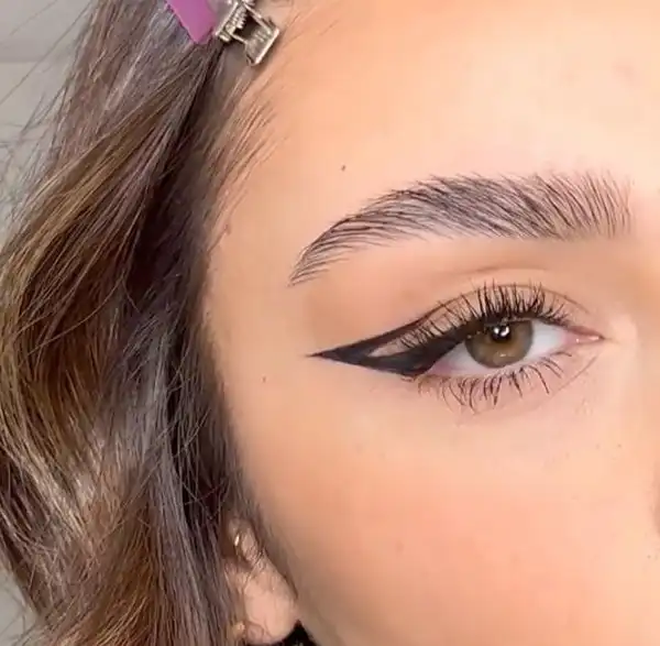 مدل خط چشم آسان + طرح های ساده و کلاسیک شیک خط چشم آسان دخترانه و زنانه