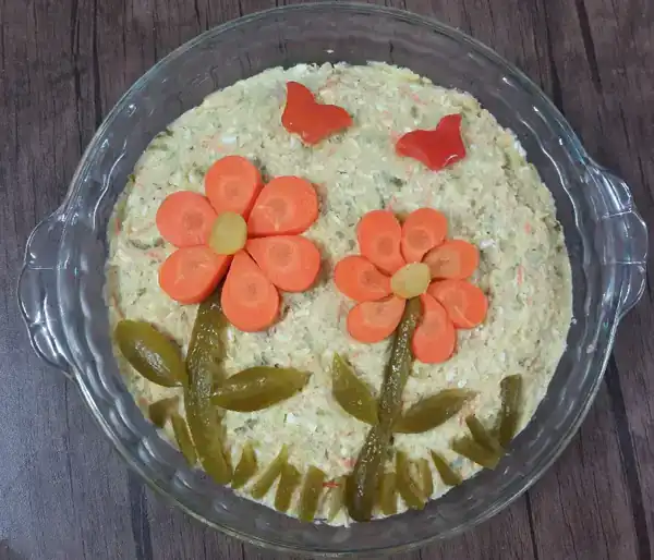 مدل سالاد الویه ساده + ایده های جذاب با تزیینات خاص سالاد اولویه ساده