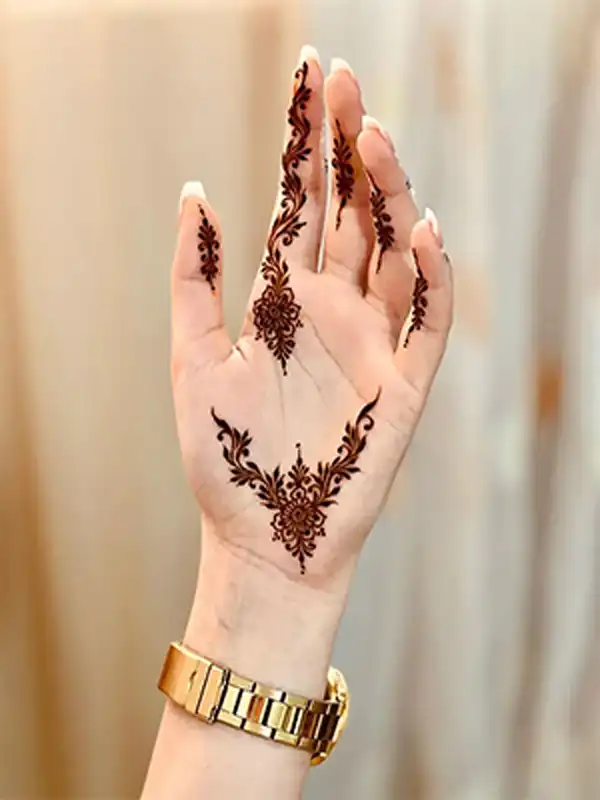 طرح مدل حنا + ایده های جذاب برای طرح مدل حنا روی دست دخترانه و زنانه