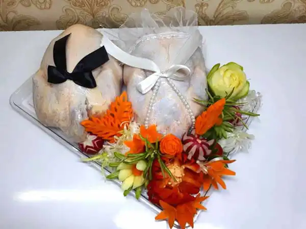 تزیین مرغ برای جهاز عروس + ایده های خاص و باحال و جذاب تزیین مرغ برای جهاز عروس