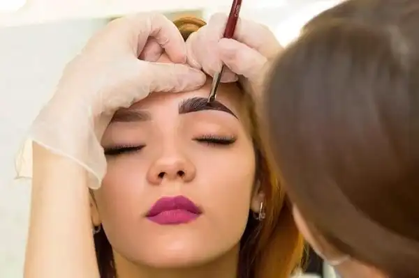 مدل حنا ابرو + زیبا و خاص ترین حنا ابرو دخترانه و زنانه ساده با رنگ ملایم