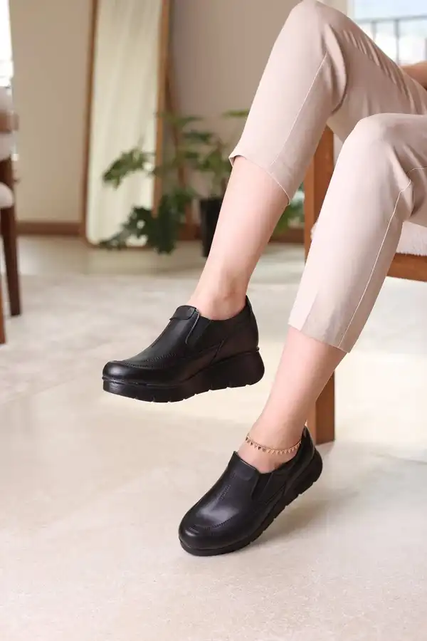 مدل کفش اداری زنانه + طرح های خاص و پاشنه کوتاه کفش اداری زنانه ساده و شیک