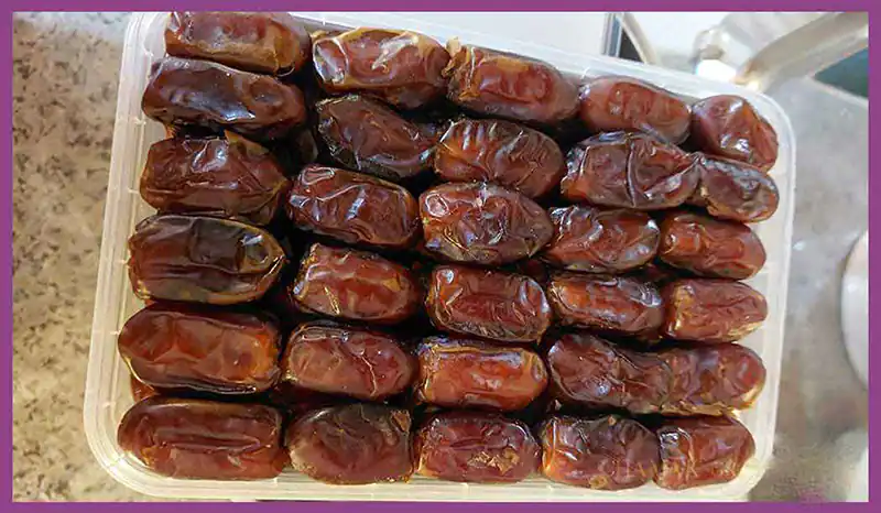  تعبیر خواب خرما گرفتن از دیگران تعبیر خواب خرما امام صادق تعبیر خواب خرما سیاه حضرت یوسف تعبیر خواب خرما دادن به مرده امام صادق تعبیر خواب خرما زن حامله جنسیت تعبیر خواب خرما زرد از حضرت یوسف تعبیر خواب خرما گرفتن از دیگران برای دختر مجرد تعبیر خواب خرما قهوه ای
